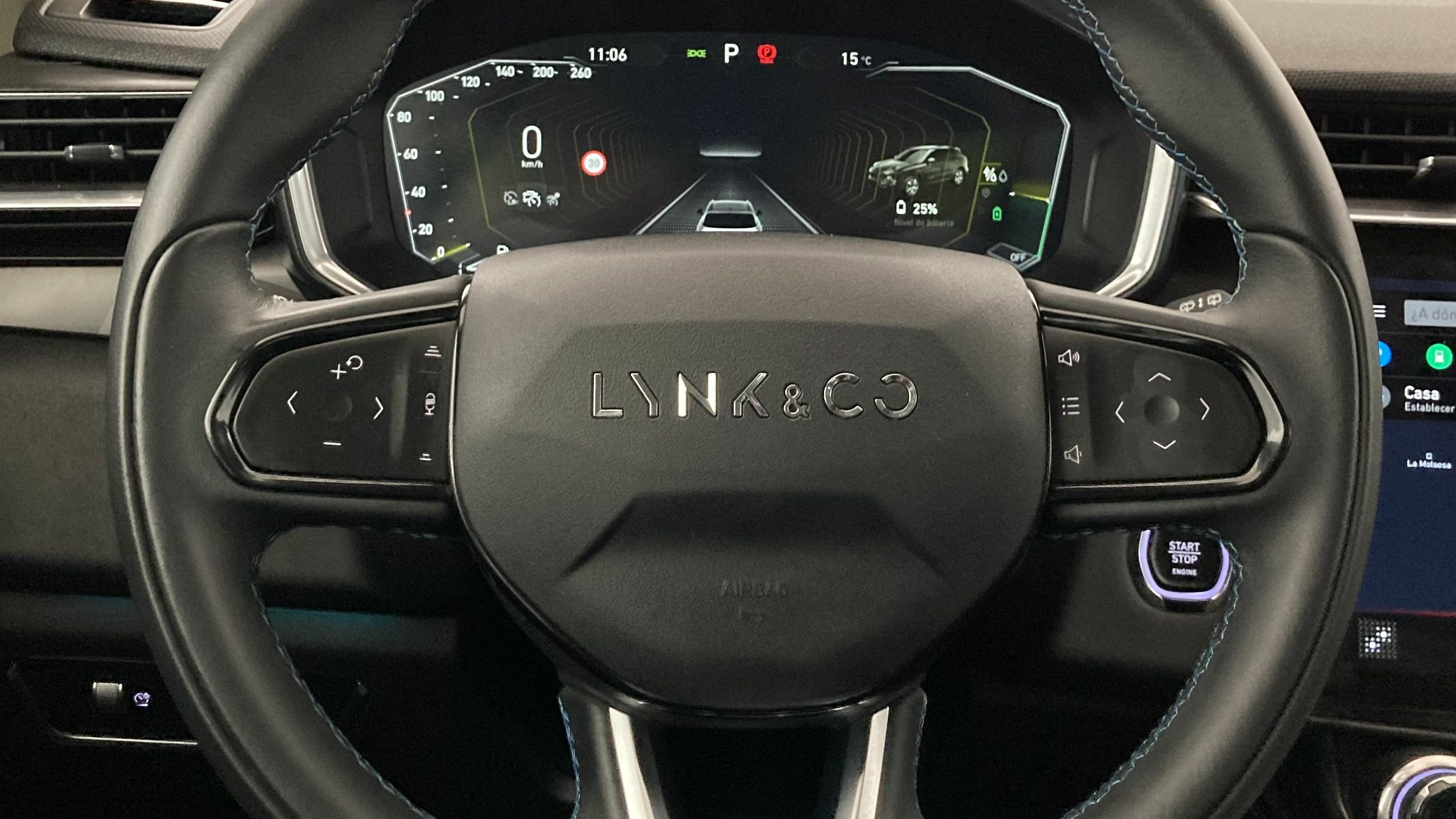 lynk&co 1 nv 1.5 HEV 197 2022 swarowski black 18