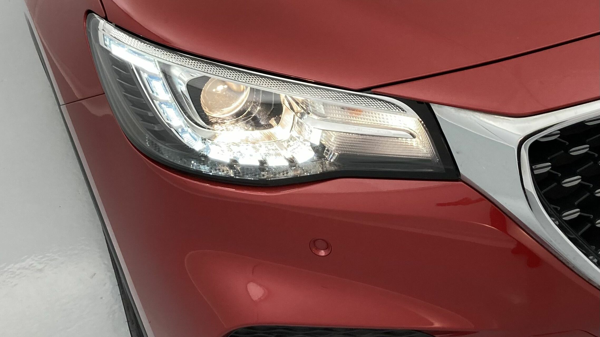 mg hs comfort 1.5 T-GDI 162 2023 diamond red 29