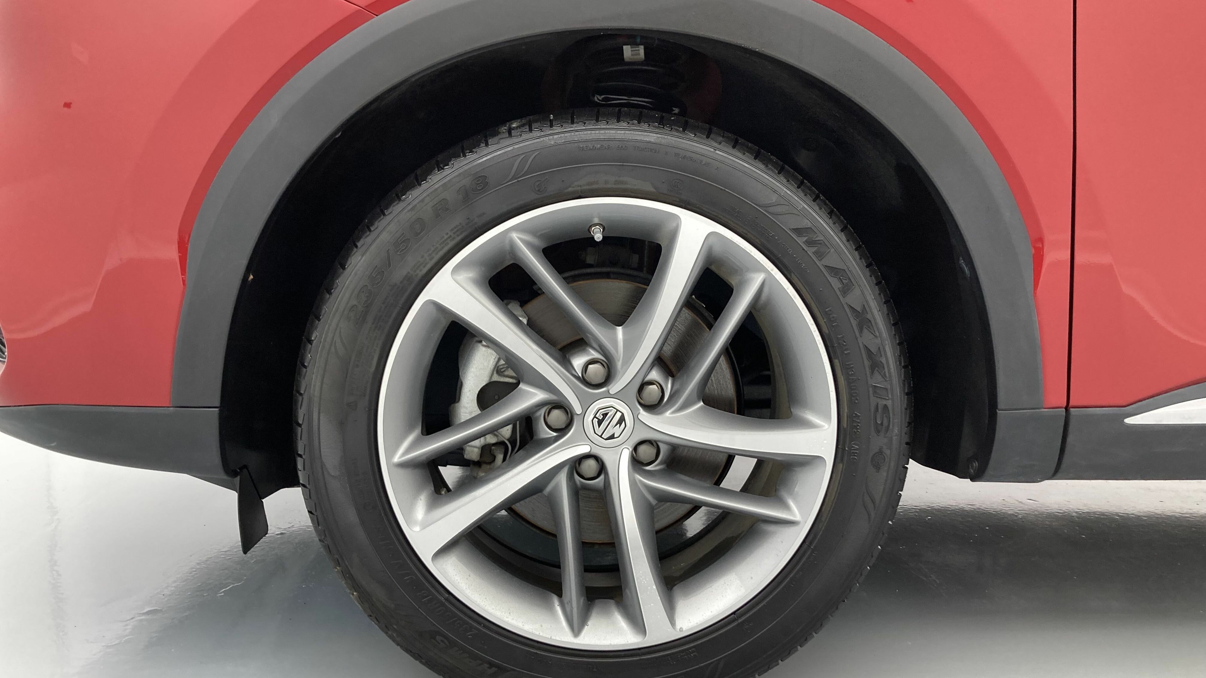 mg hs luxury 1.5 T-GDI 162 2023 diamond red 28