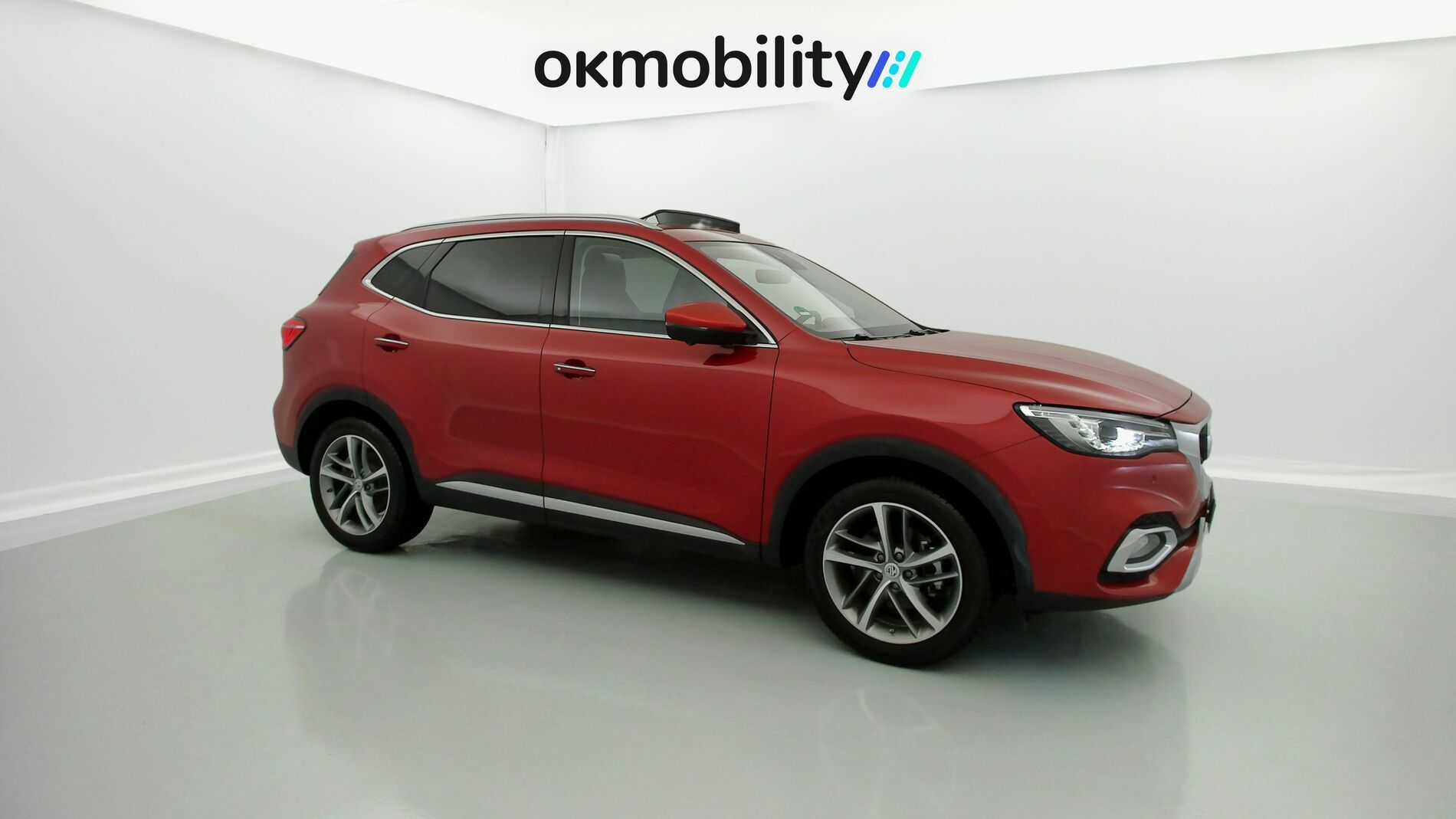 mg hs luxury 1.5 T-GDI 162 2023 diamond red 2