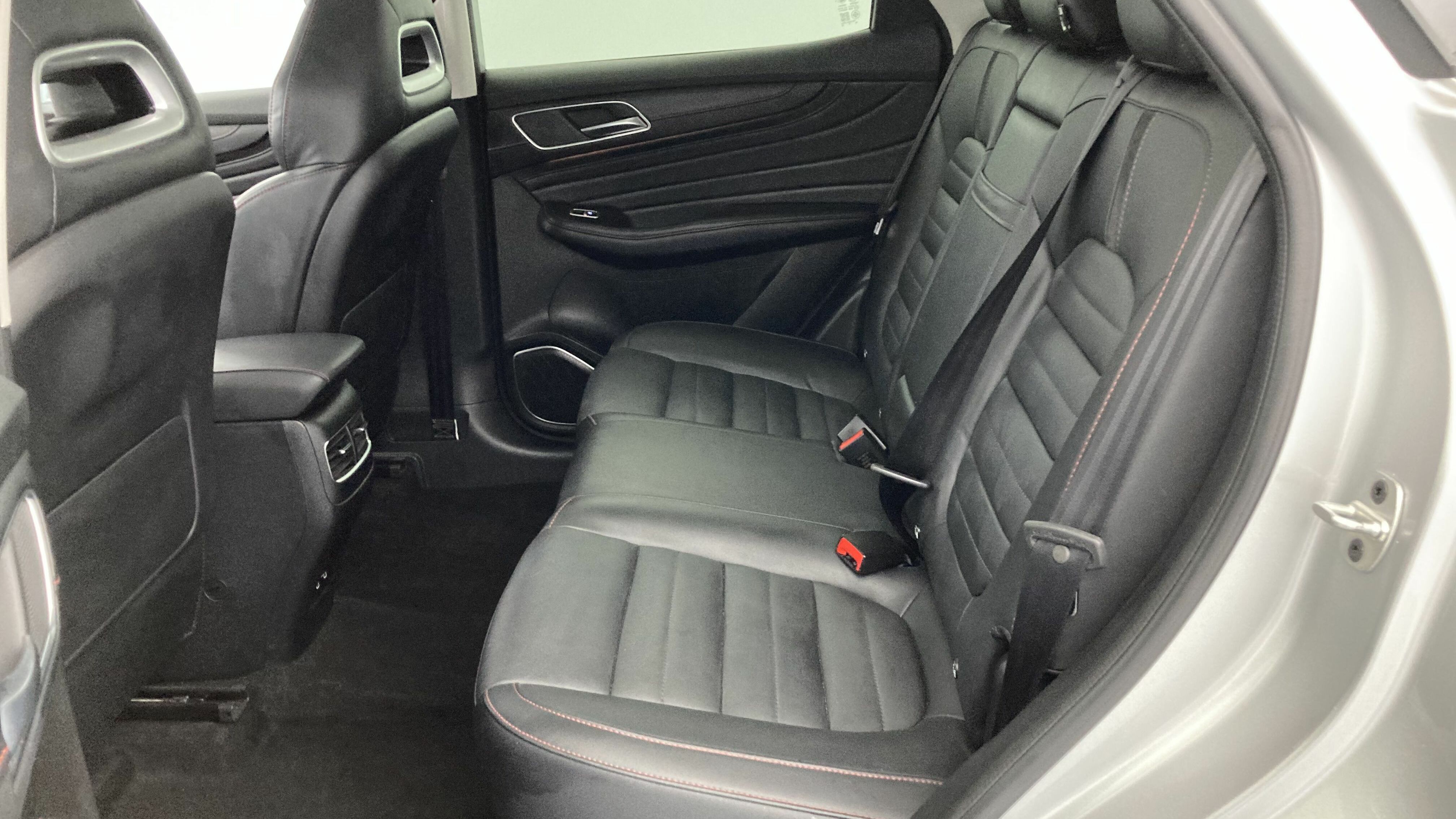 mg hs luxury 1.5 T-GDI 162 2023 medal silver 22