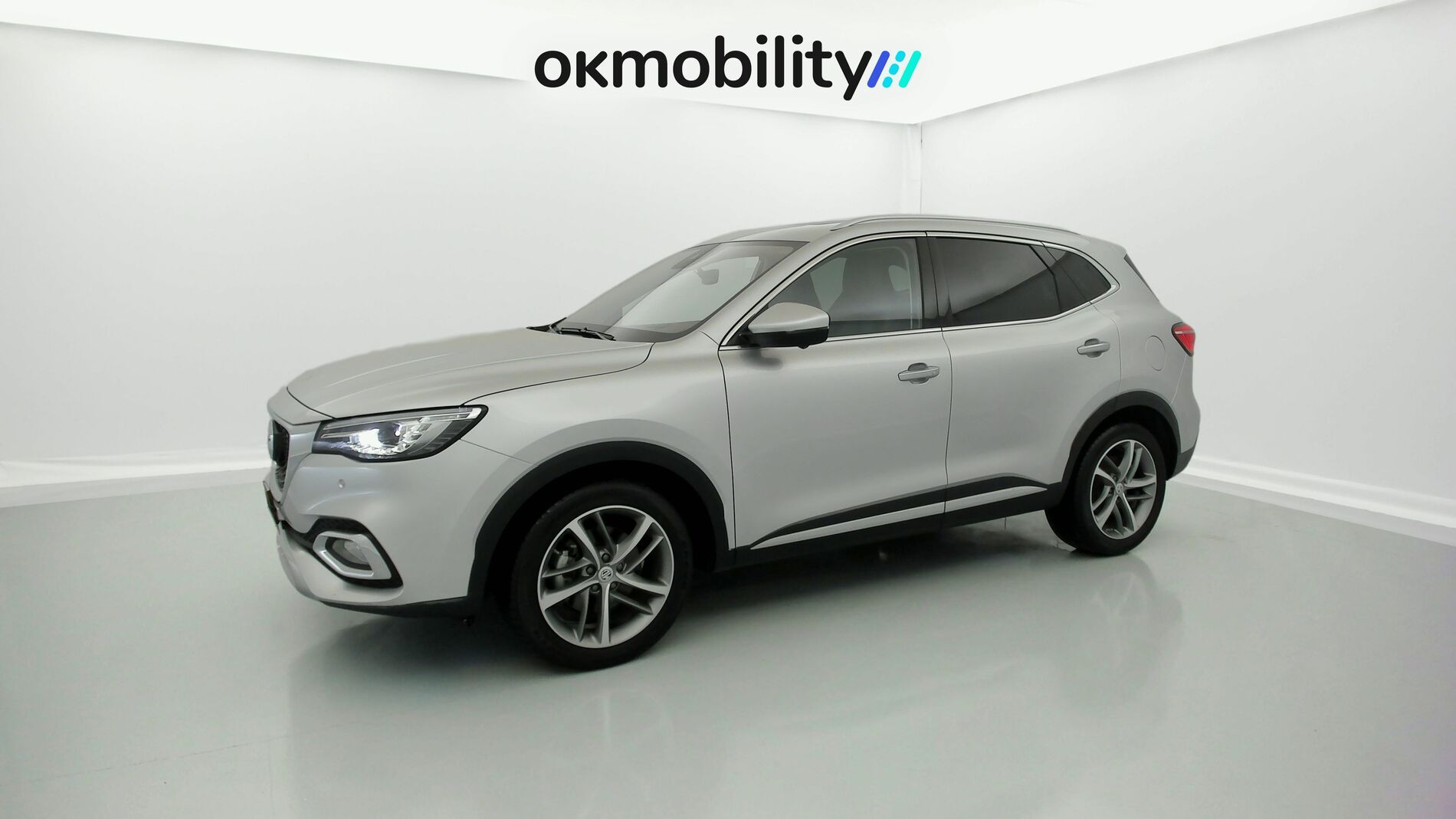 mg hs luxury 1.5 T-GDI 162 2023 medal silver 5