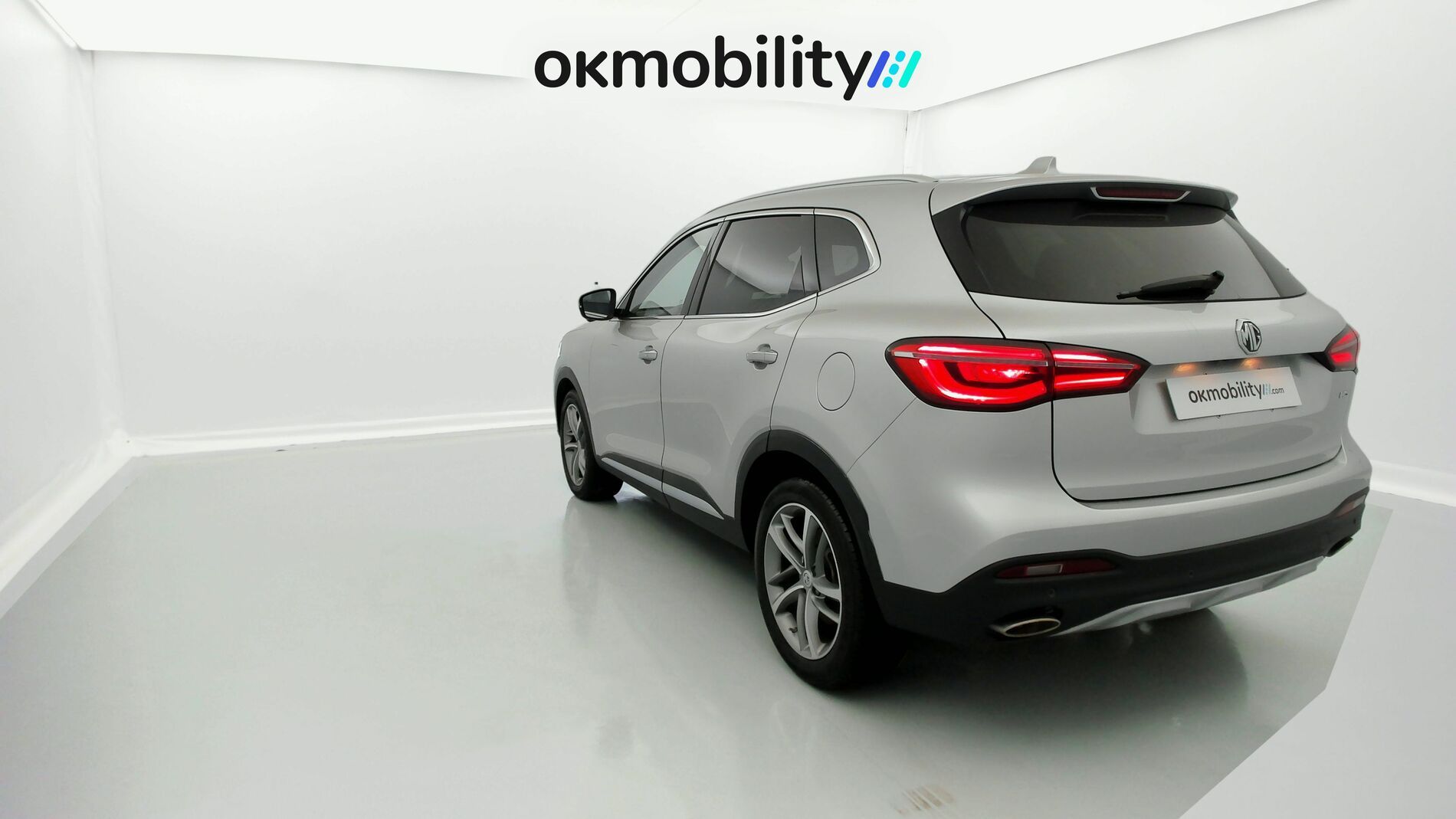 mg hs luxury 1.5 T-GDI 162 2023 medal silver 10