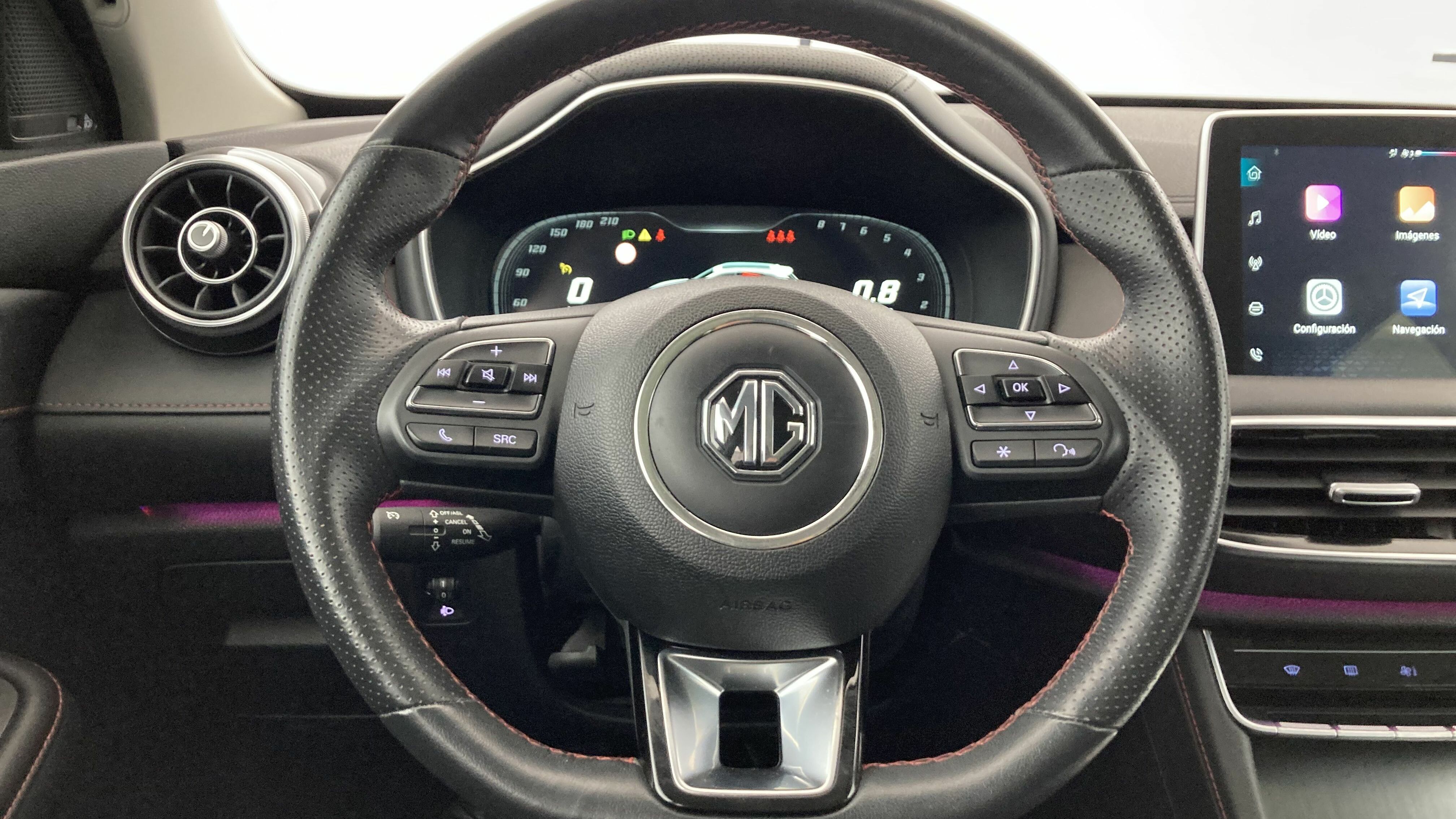 mg hs luxury 1.5 T-GDI 162 2023 diamond red 17