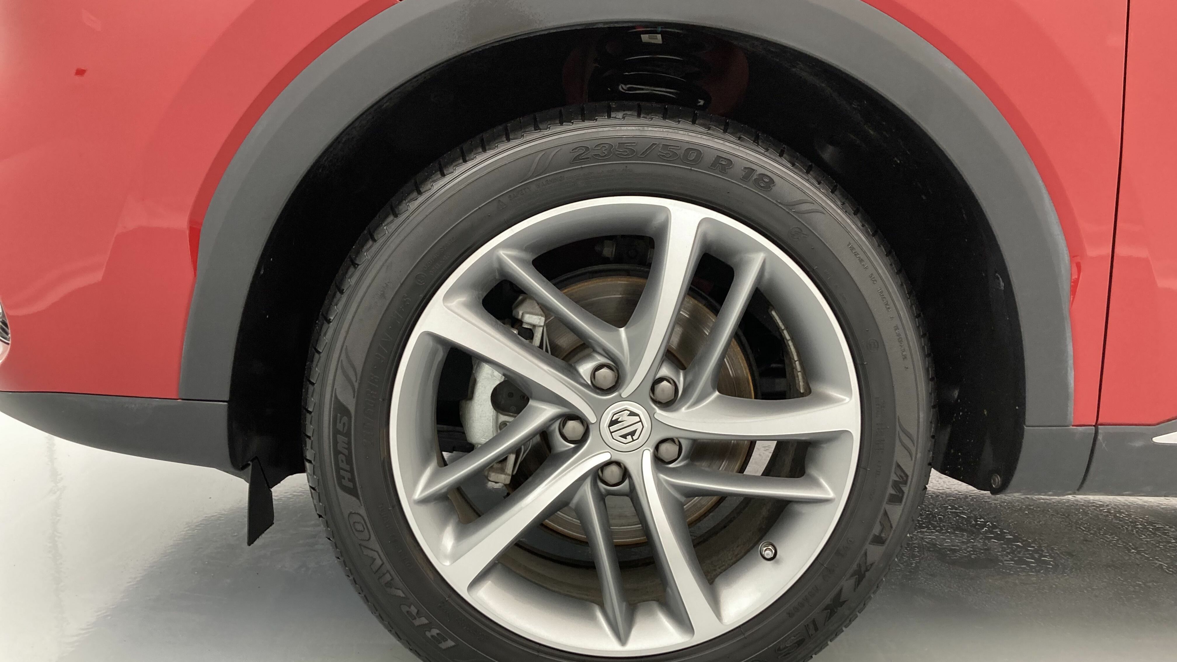 mg hs luxury 1.5 T-GDI 162 2023 diamond red 27