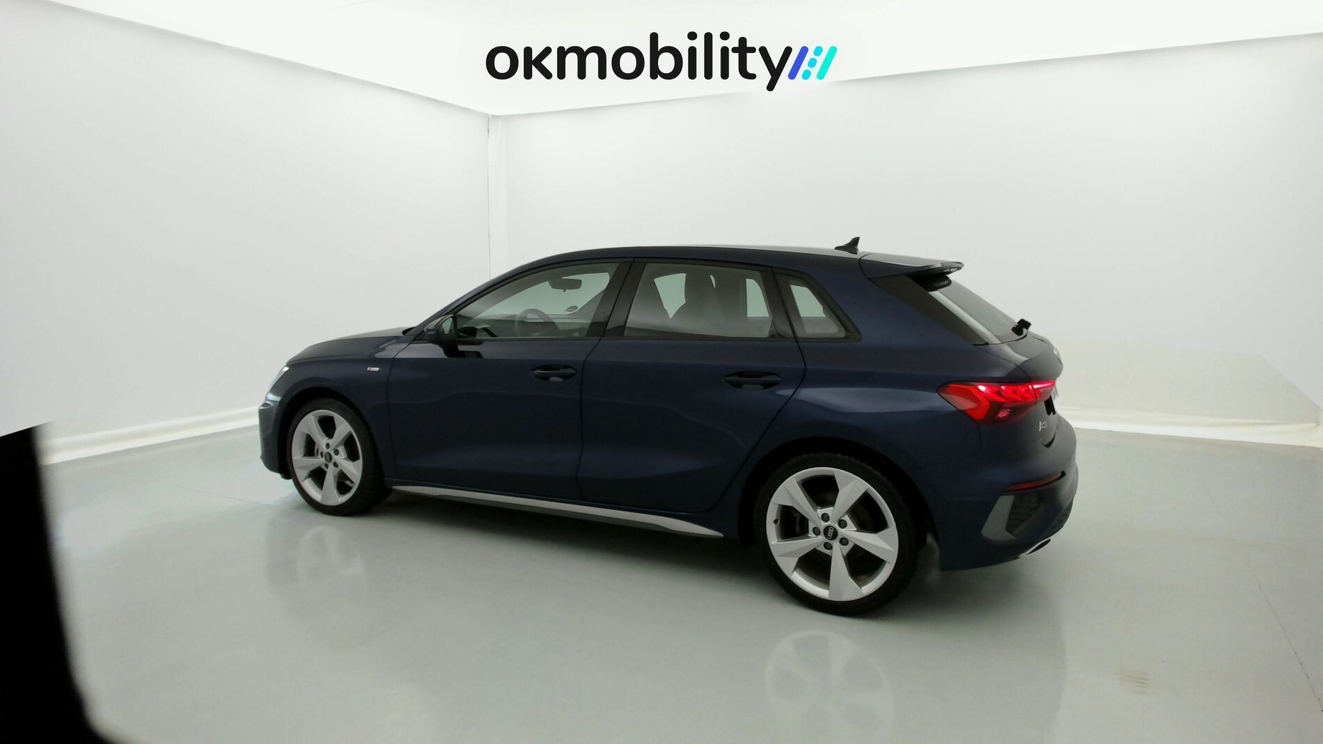 audi a3 sportback s line 35 TFSI 150 STRONIC 2023 navarrablau metallic 9