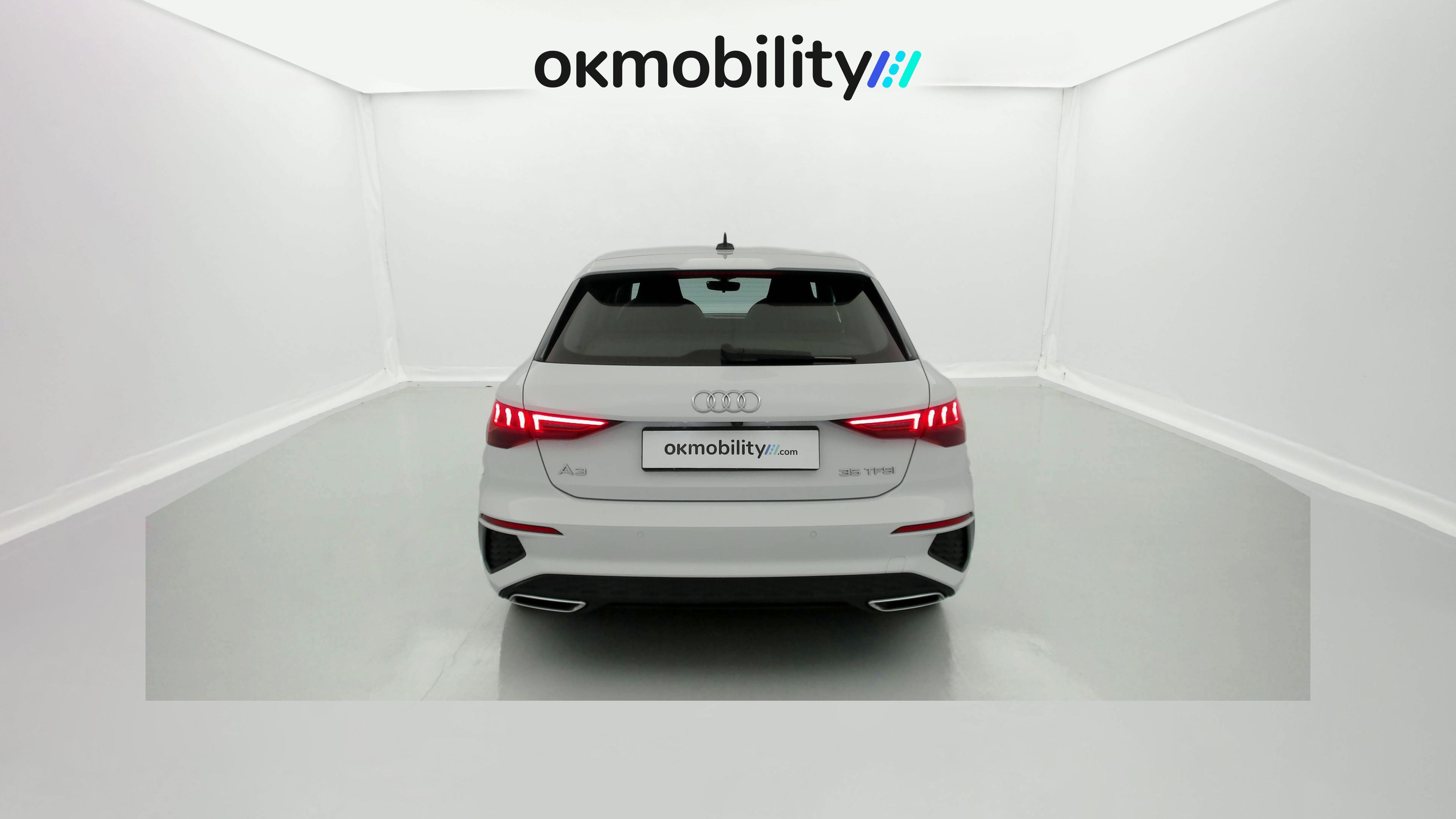 audi a3 sportback s line 35 TFSI 150 STRONIC 2023 gletscherweiss metallic 10