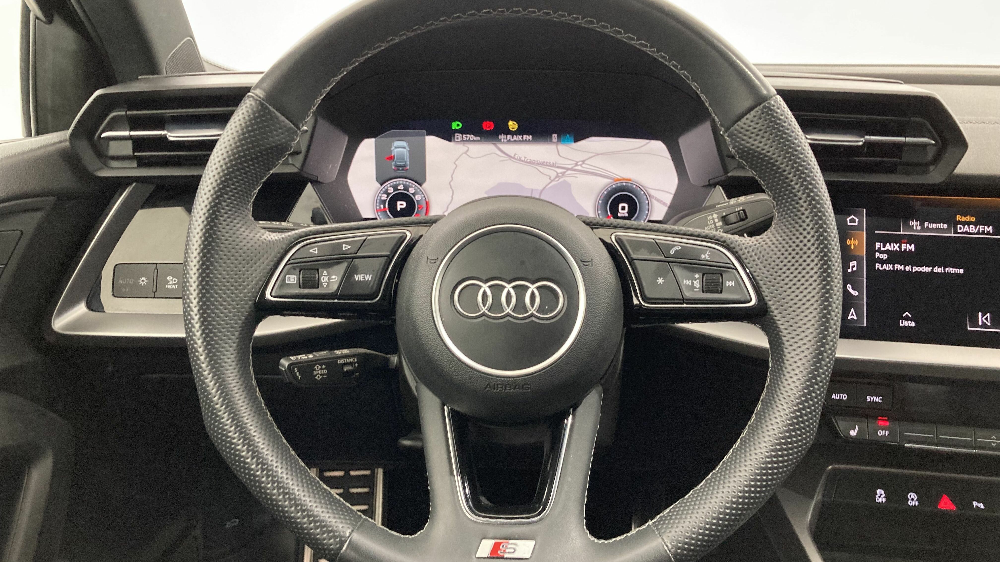 audi a3 sportback s line 35 TFSI 150 STRONIC 2024 mythosschwar met. 18