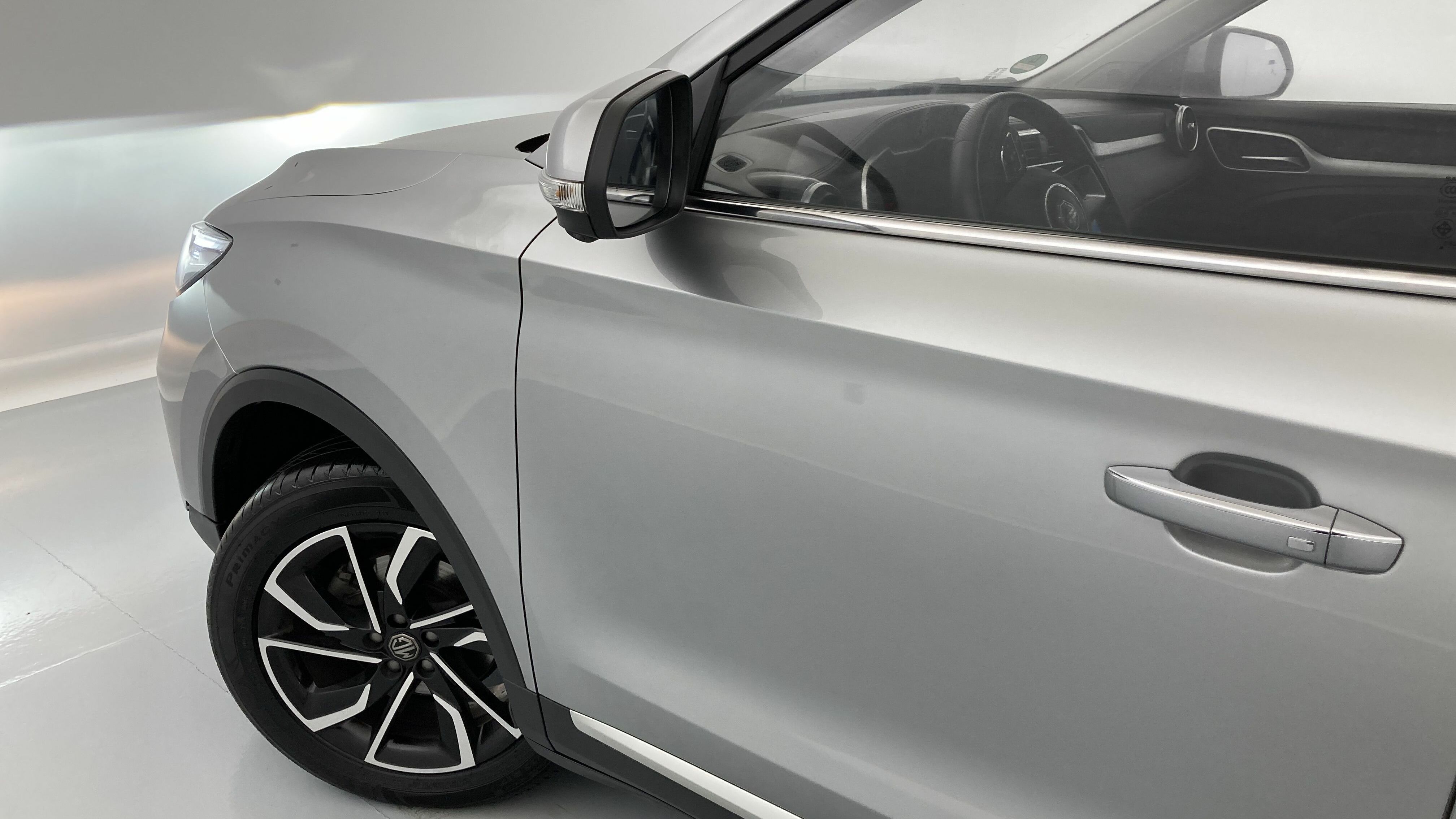 mg zs luxury 1.0 T-GDI 110 AT 2024 cosmic silver 28