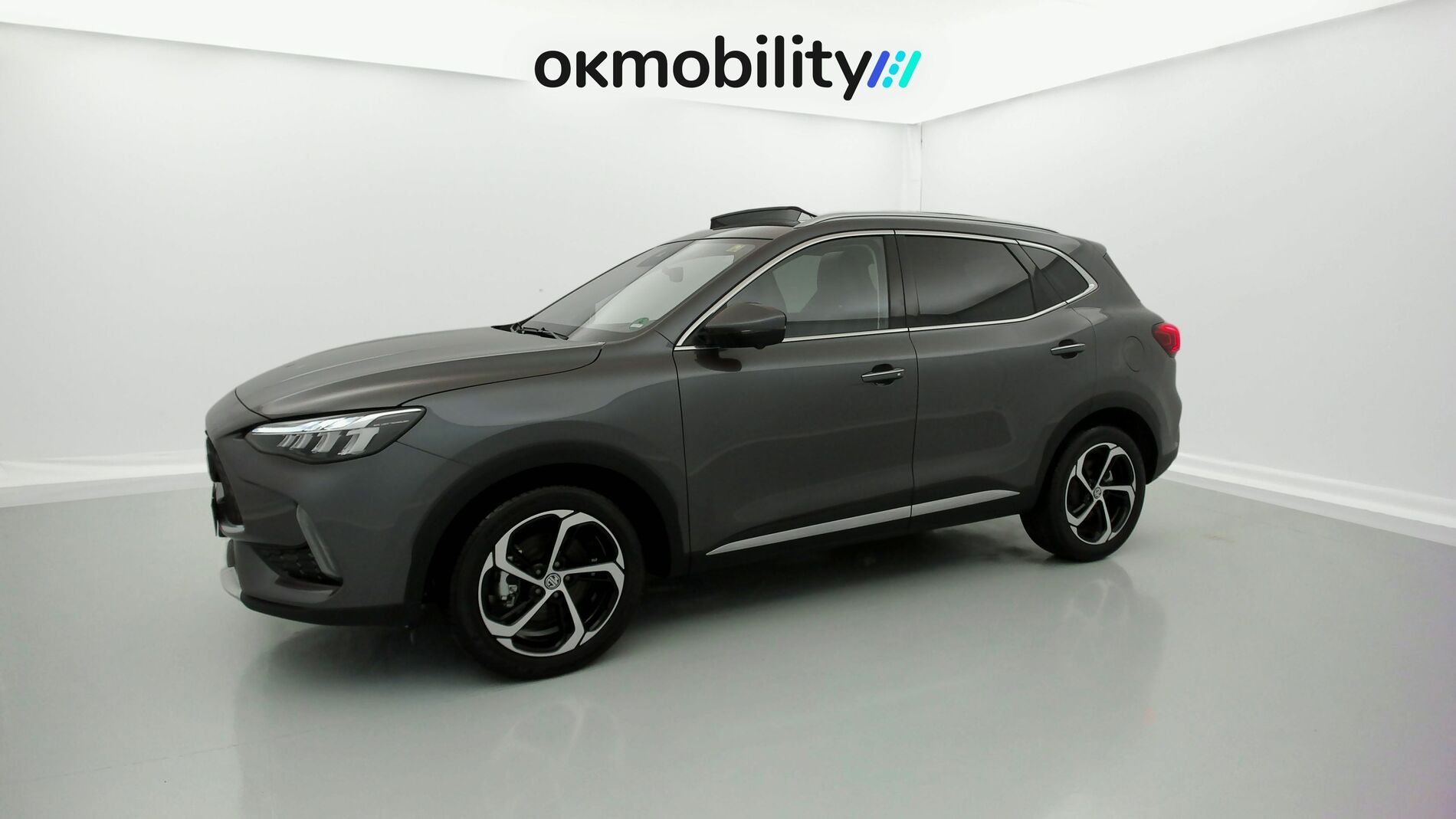 mg hs luxury 1.5 T-GDI 162 AT 2024 iron oxide grey 5