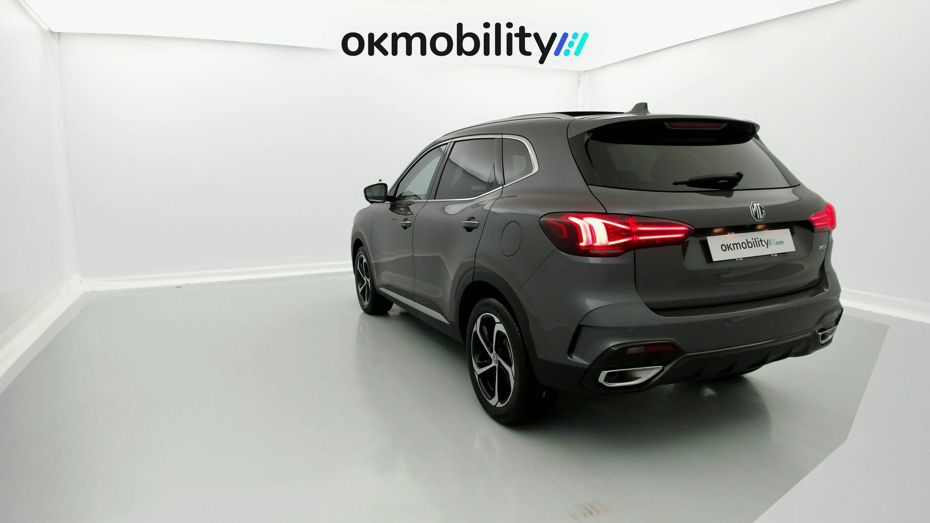 mg hs luxury 1.5 T-GDI 162 AT 2024 iron oxide grey 10