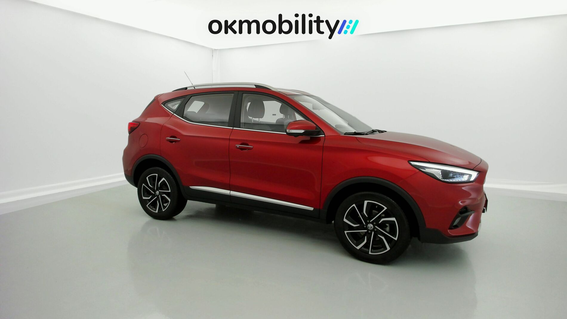 mg zs luxury 1.0 T-GDI 110 AT 2024 diamond red 2