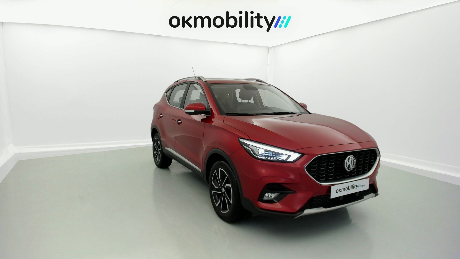 mg zs luxury 1.0 T-GDI 110 AT 2024 diamond red 3