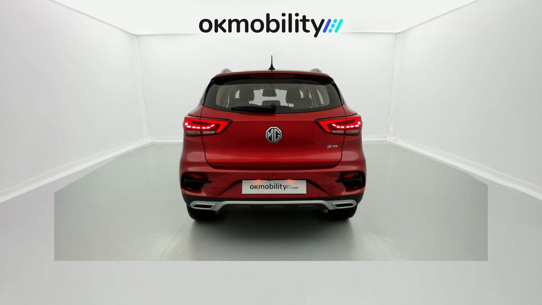 mg zs luxury 1.0 T-GDI 110 AT 2024 diamond red 11