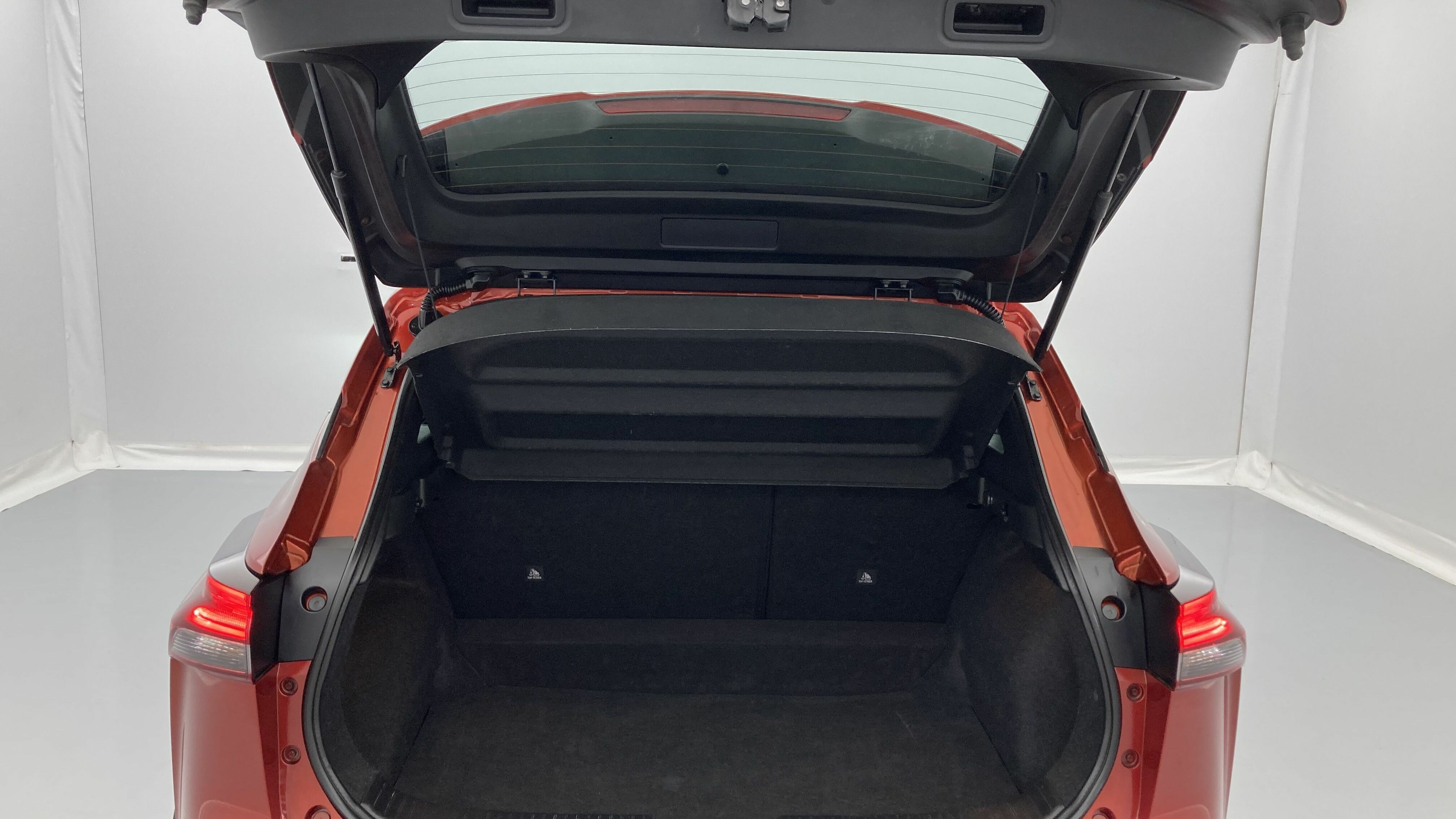 nissan qashqai acenta 1.3 DIG-T 140 MHEV 2022 red sunset 25