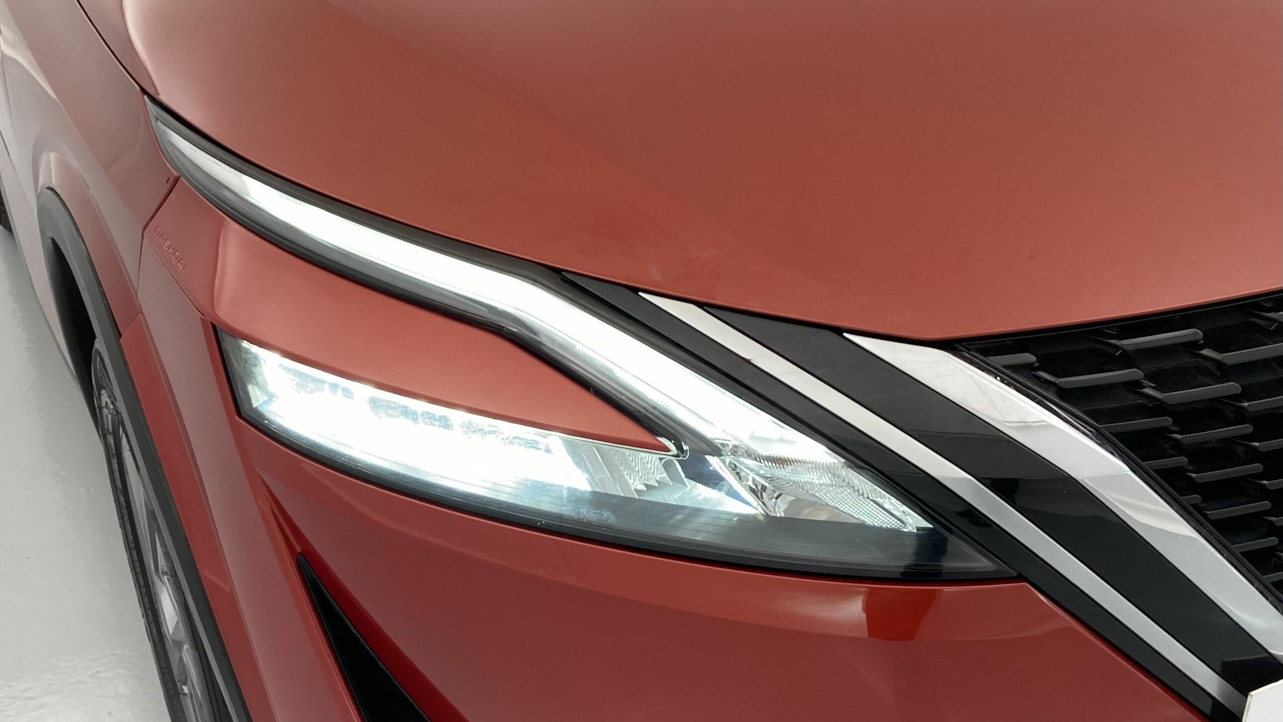 nissan qashqai acenta 1.3 DIG-T 140 MHEV 2022 red sunset 30