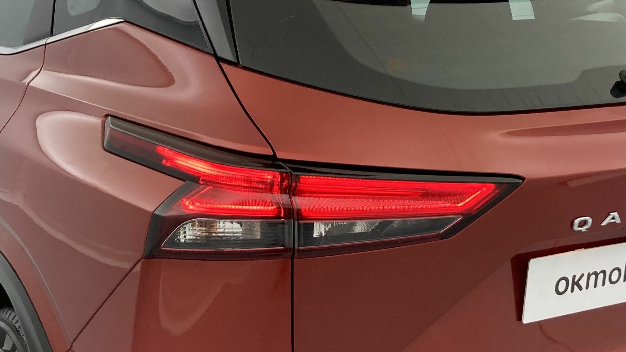 nissan qashqai acenta 1.3 DIG-T 140 MHEV 2022 red sunset 31