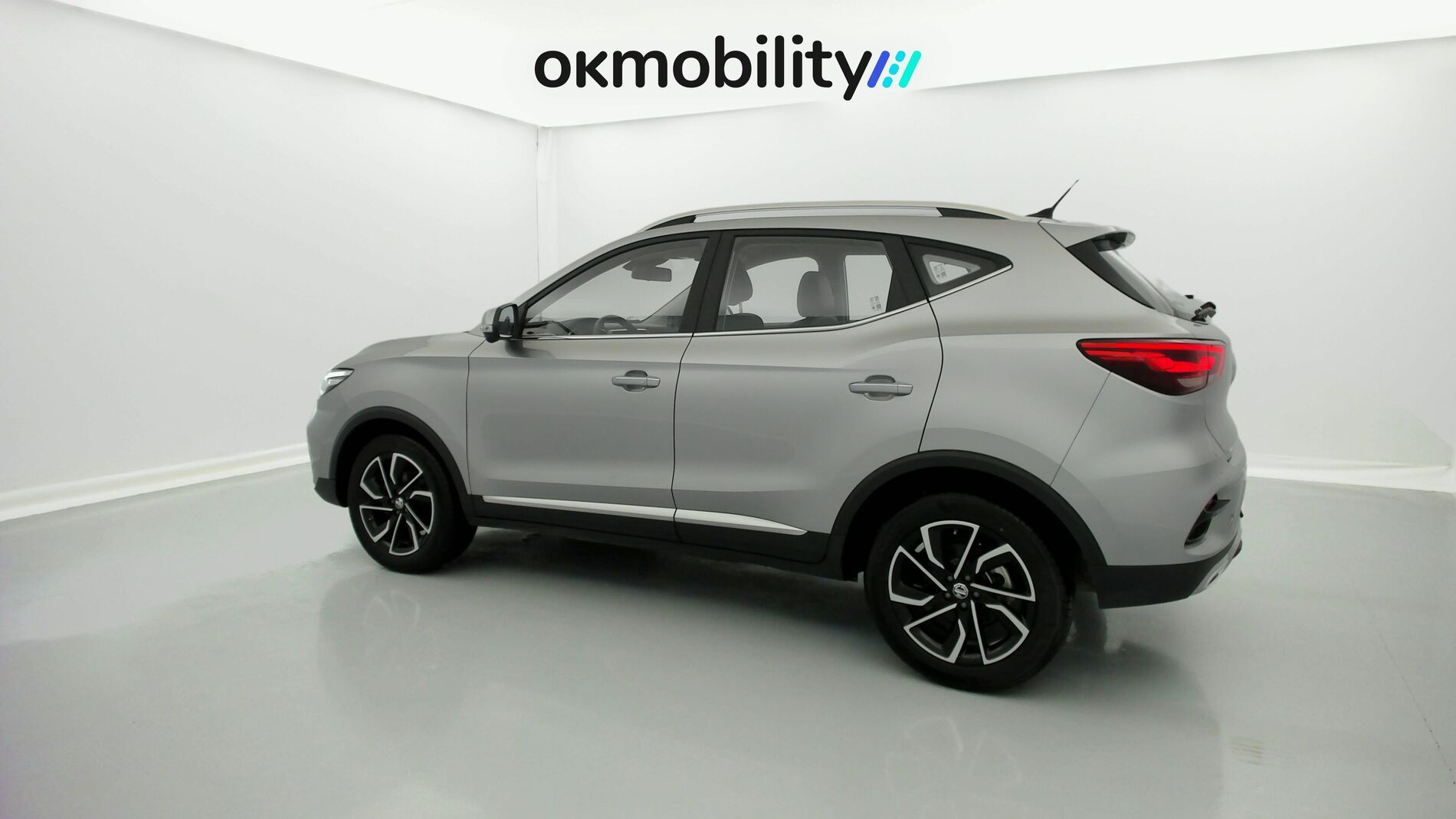 mg zs luxury 1.0 T-GDI 110 AT 2024 cosmic silver 8