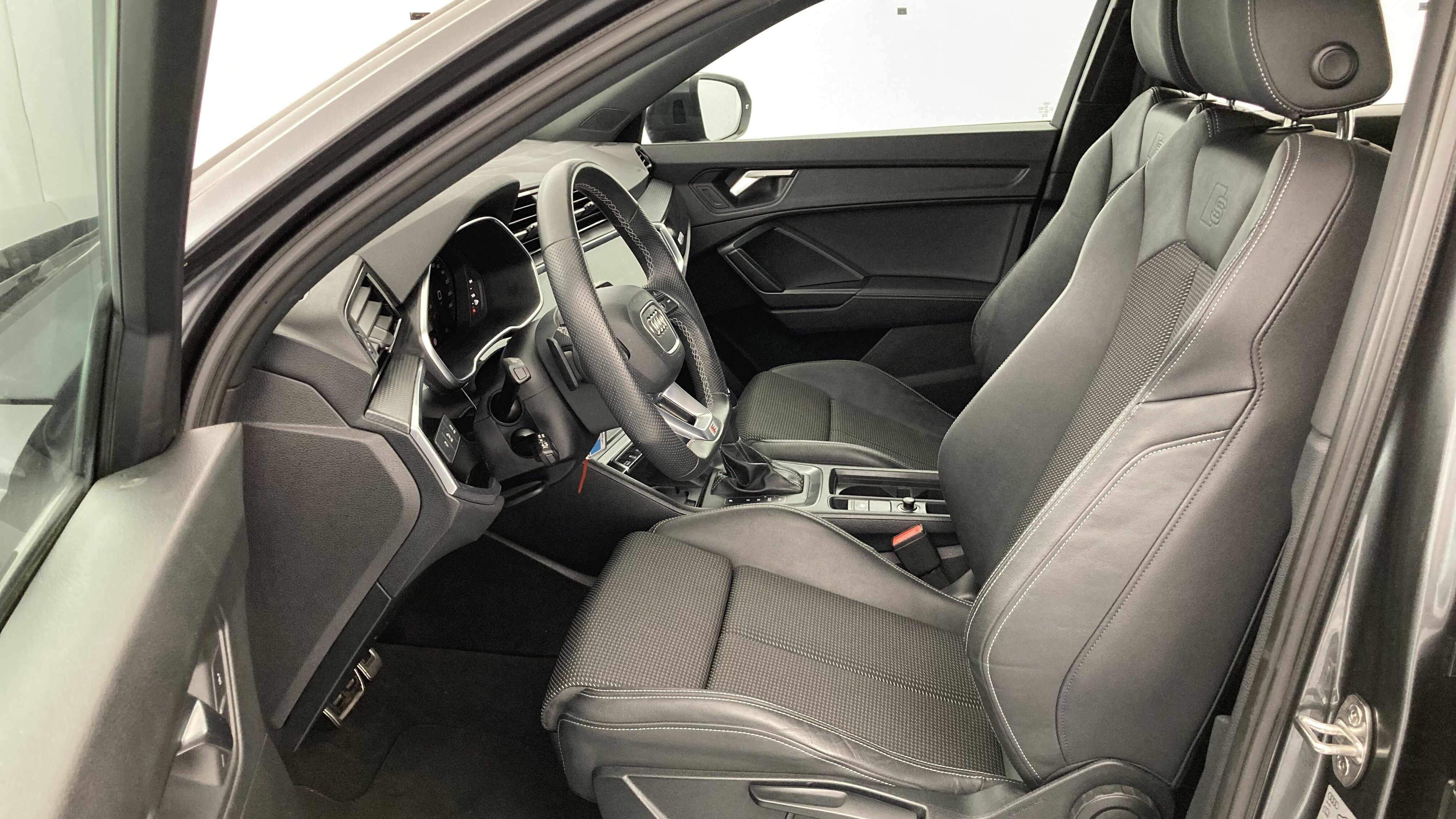 audi q3 sportback s line 40 TDI 204 QUATTRO STRONIC 2024 daytonagrau perleff. 15