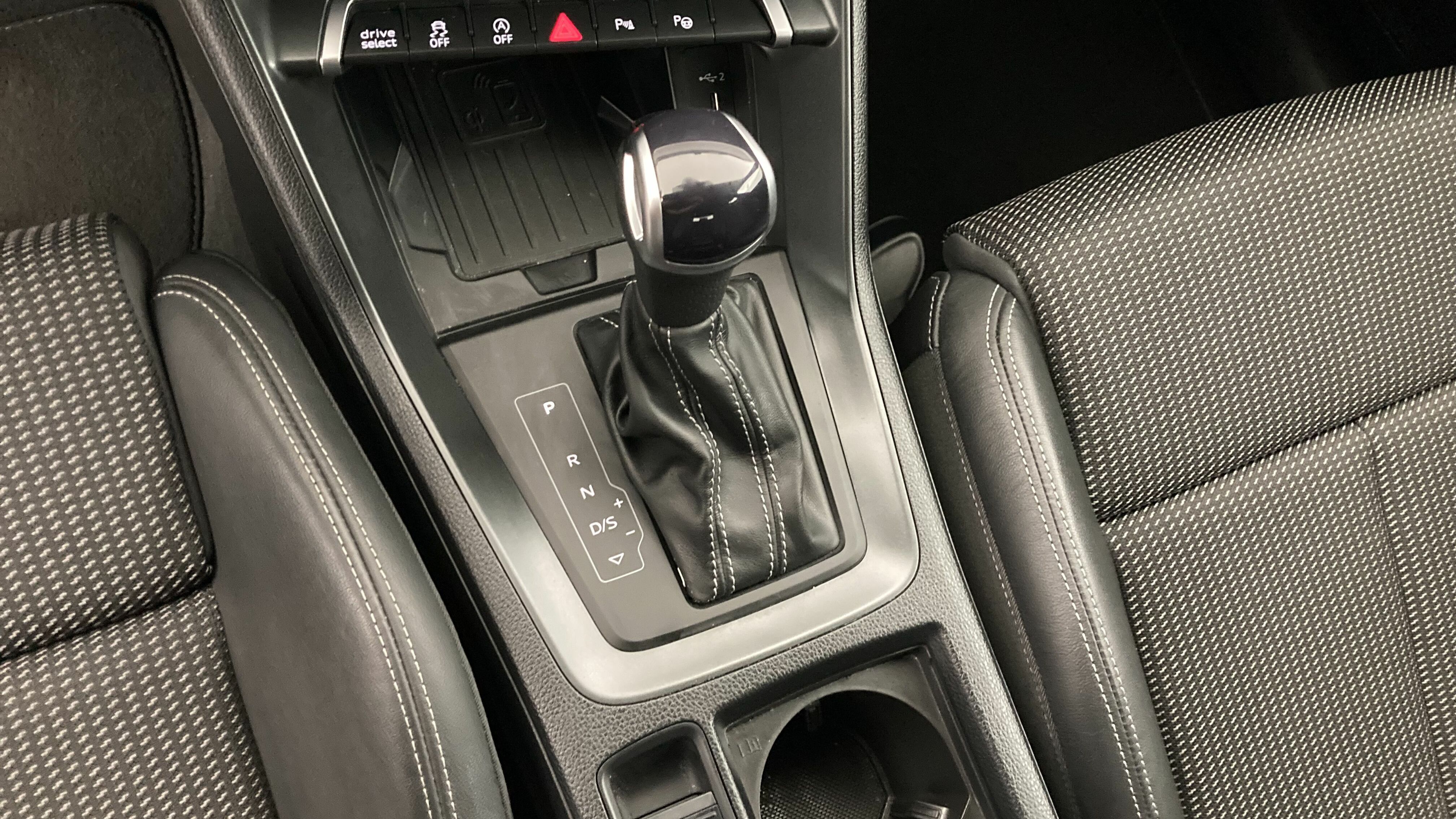 audi q3 sportback s line 40 TDI 204 QUATTRO STRONIC 2024 daytonagrau perleff. 21