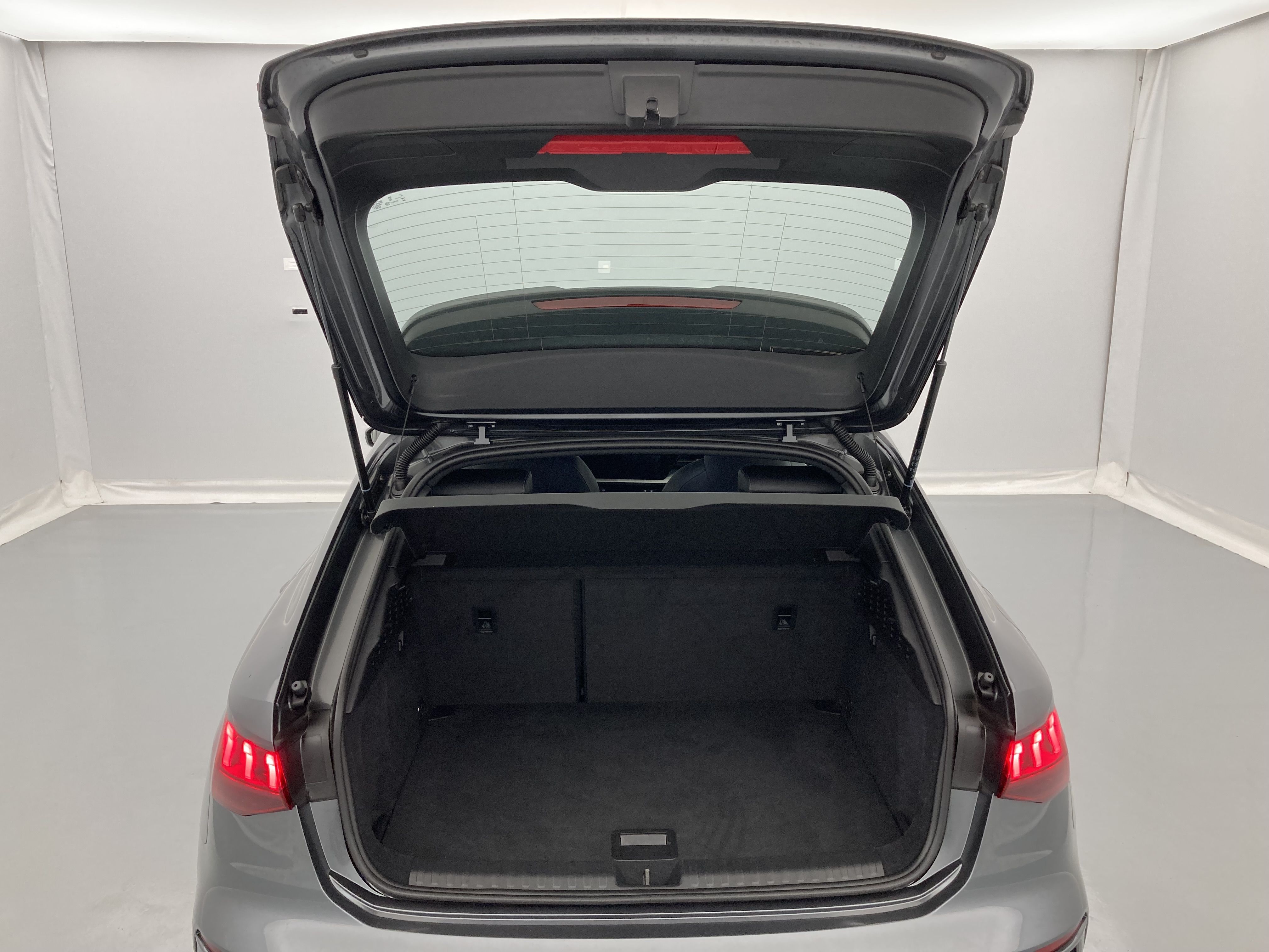 audi a3 sportback s line 35 TFSI 150 STRONIC 2024 daytonagrau 26