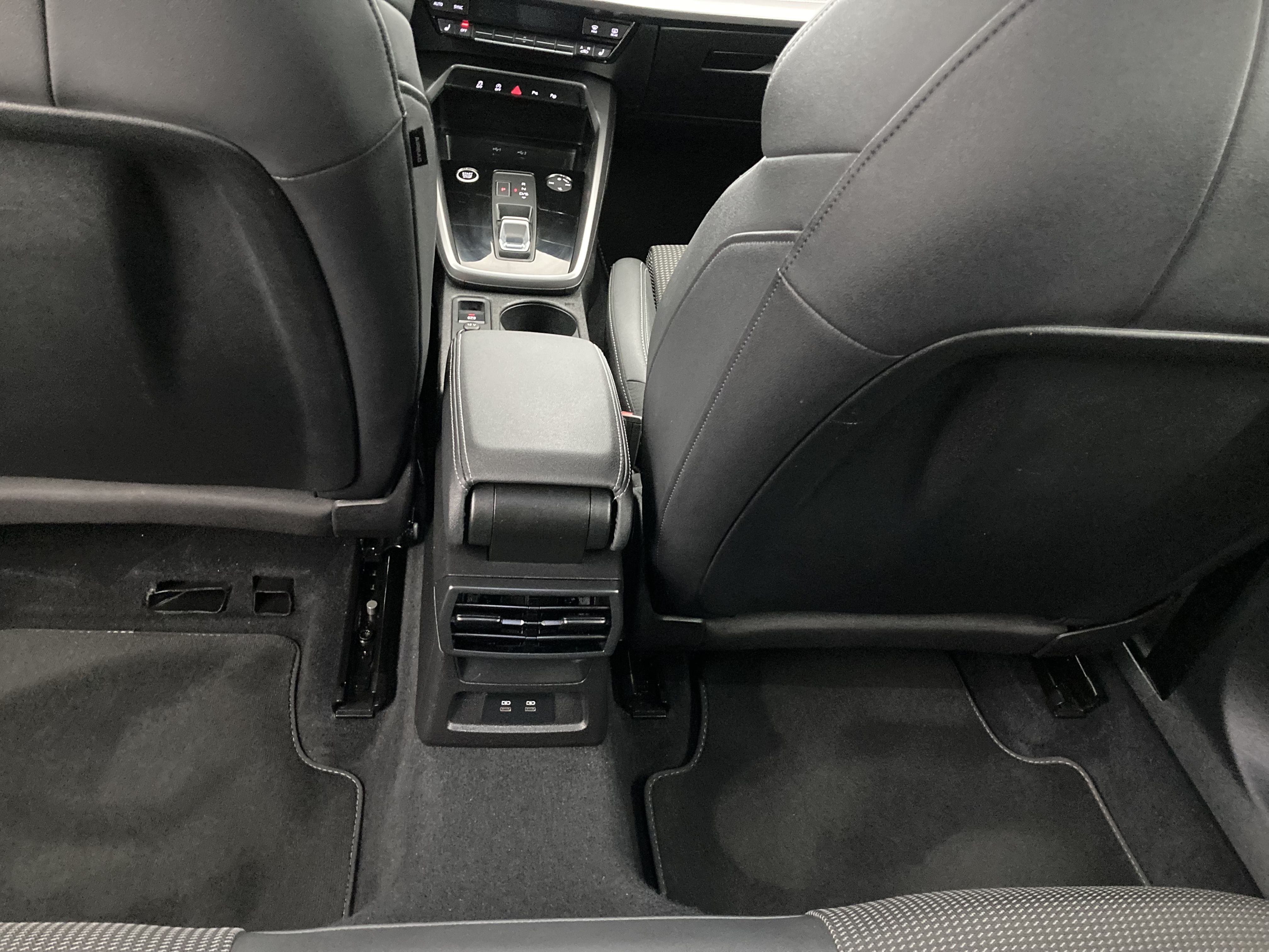 audi a3 sportback s line 35 TFSI 150 STRONIC 2024 daytonagrau perleff. 17