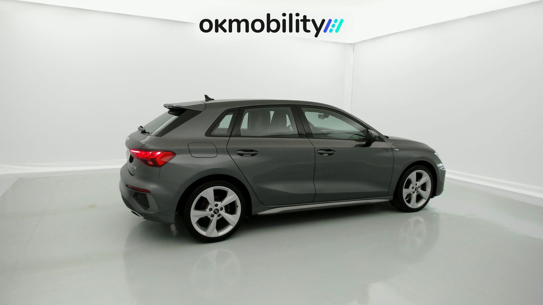 audi a3 sportback s line 35 TFSI 150 STRONIC 2024 daytonagrau met. 13