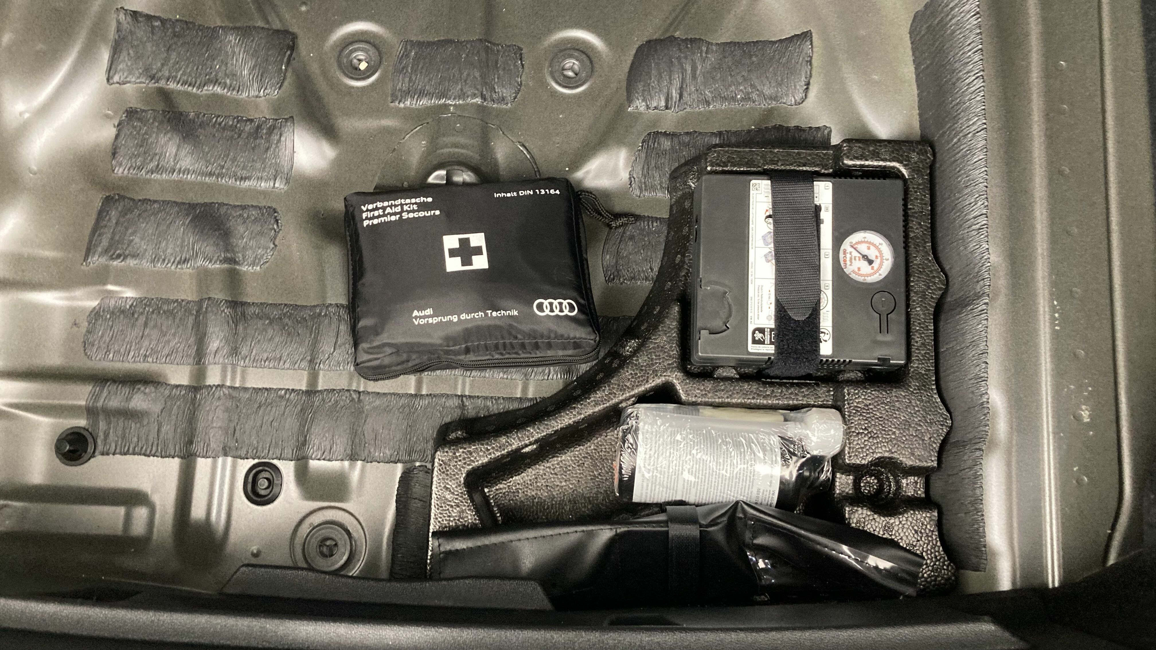 audi a3 sportback s line 35 TFSI 150 STRONIC 2024 daytonagrau perleff. 23