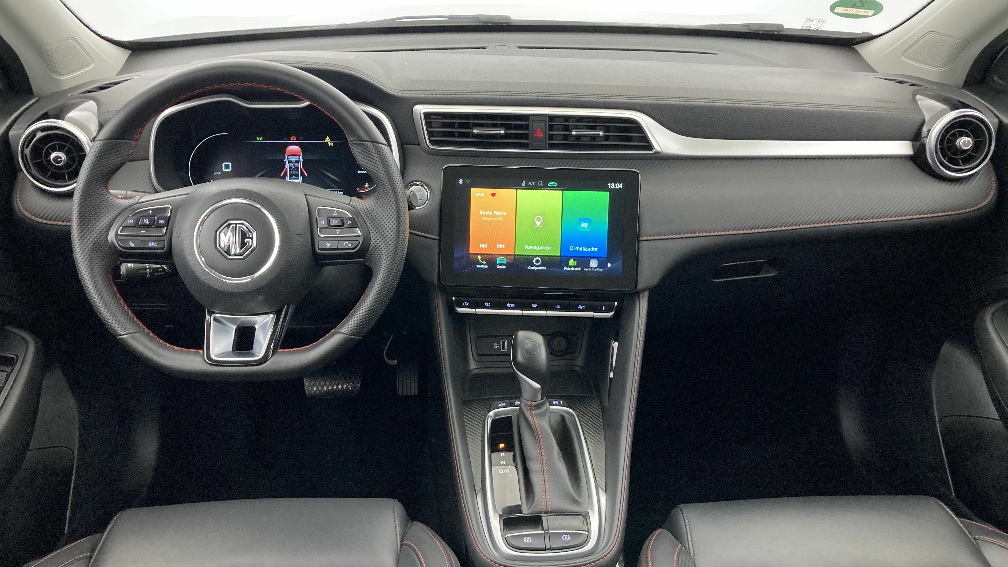 mg zs luxury 1.0 T-GDI 110 AT 2024 dover white 16