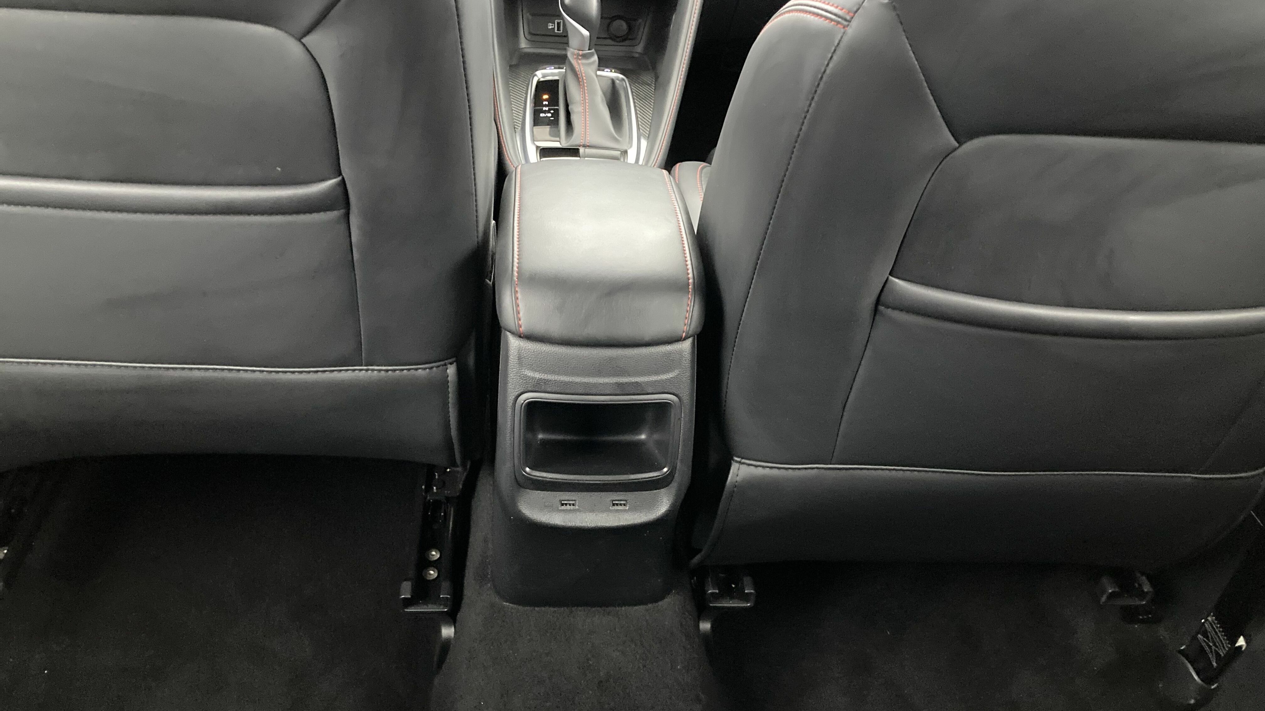 mg zs luxury 1.0 T-GDI 110 AT 2024 dover white 22