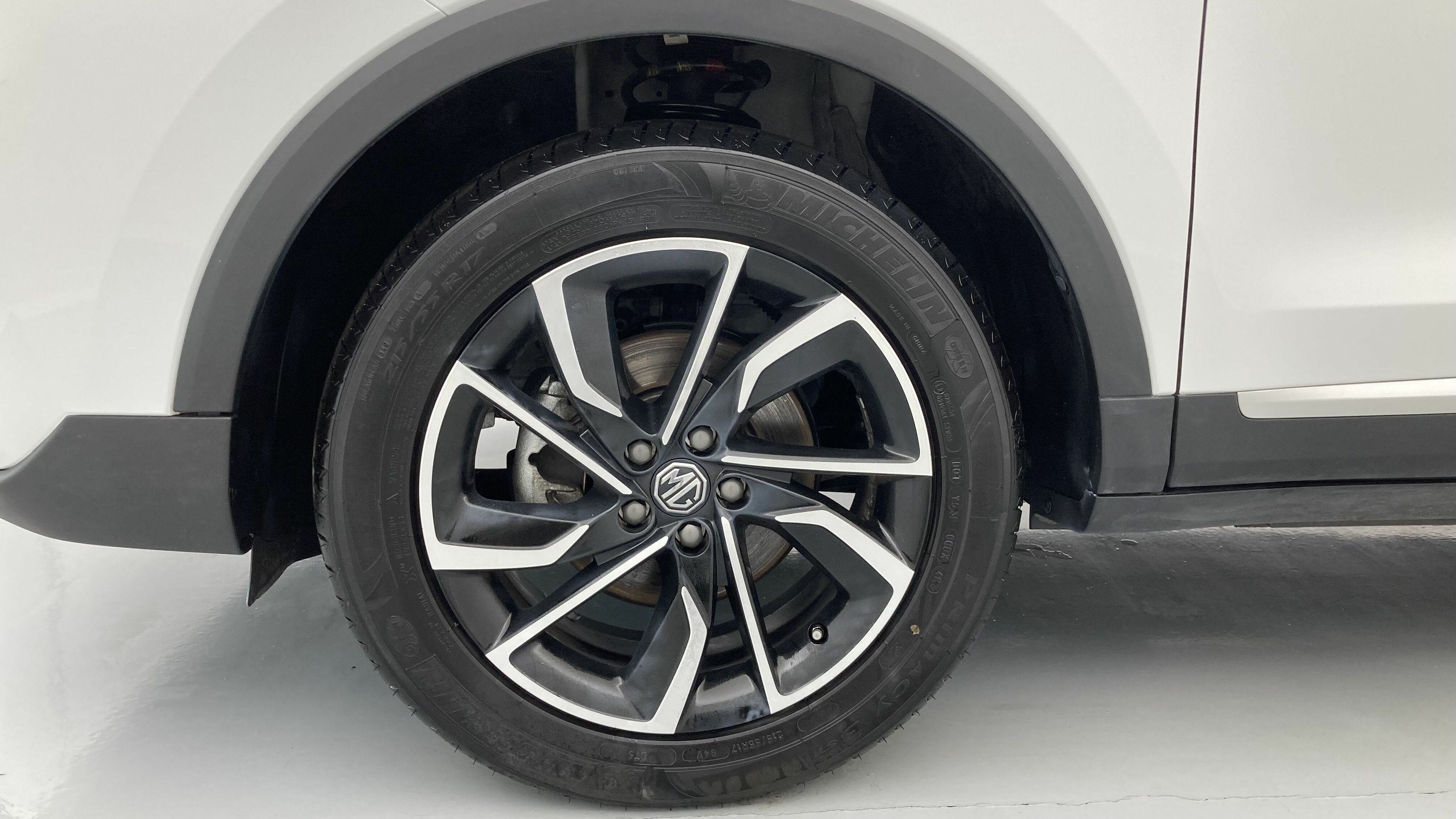 mg zs luxury 1.0 T-GDI 110 AT 2024 dover white 27