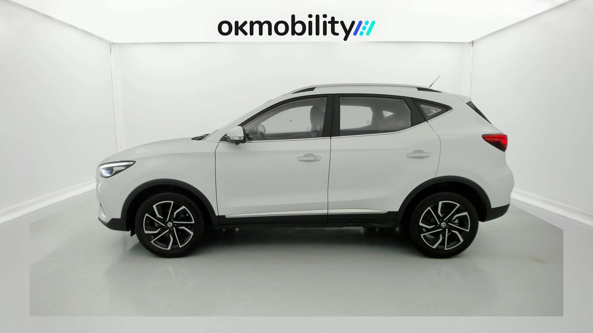 mg zs luxury 1.0 T-GDI 110 AT 2024 dover white 7