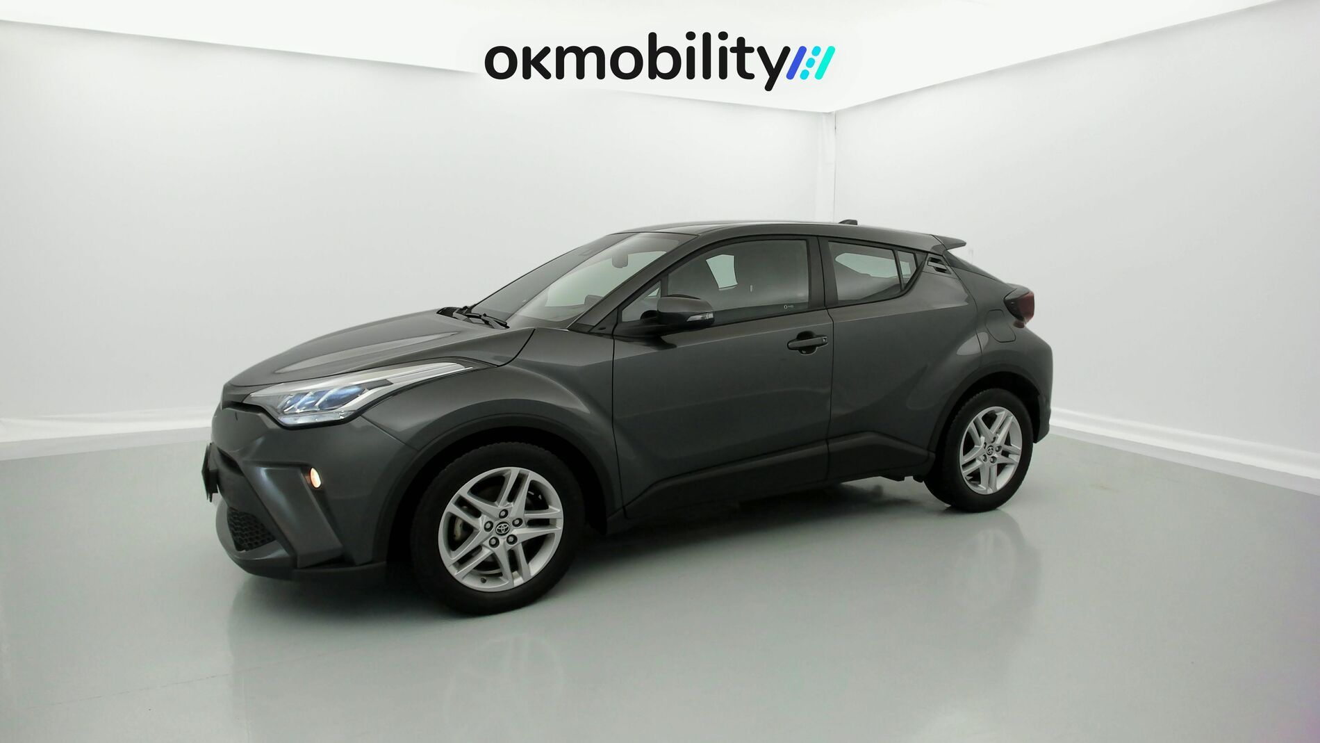toyota c-hr business edition 1.8 E-CVT 125H 2023 gris 5