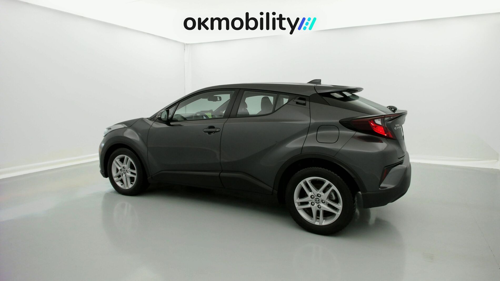 toyota c-hr business edition 1.8 E-CVT 125H 2023 gris 9