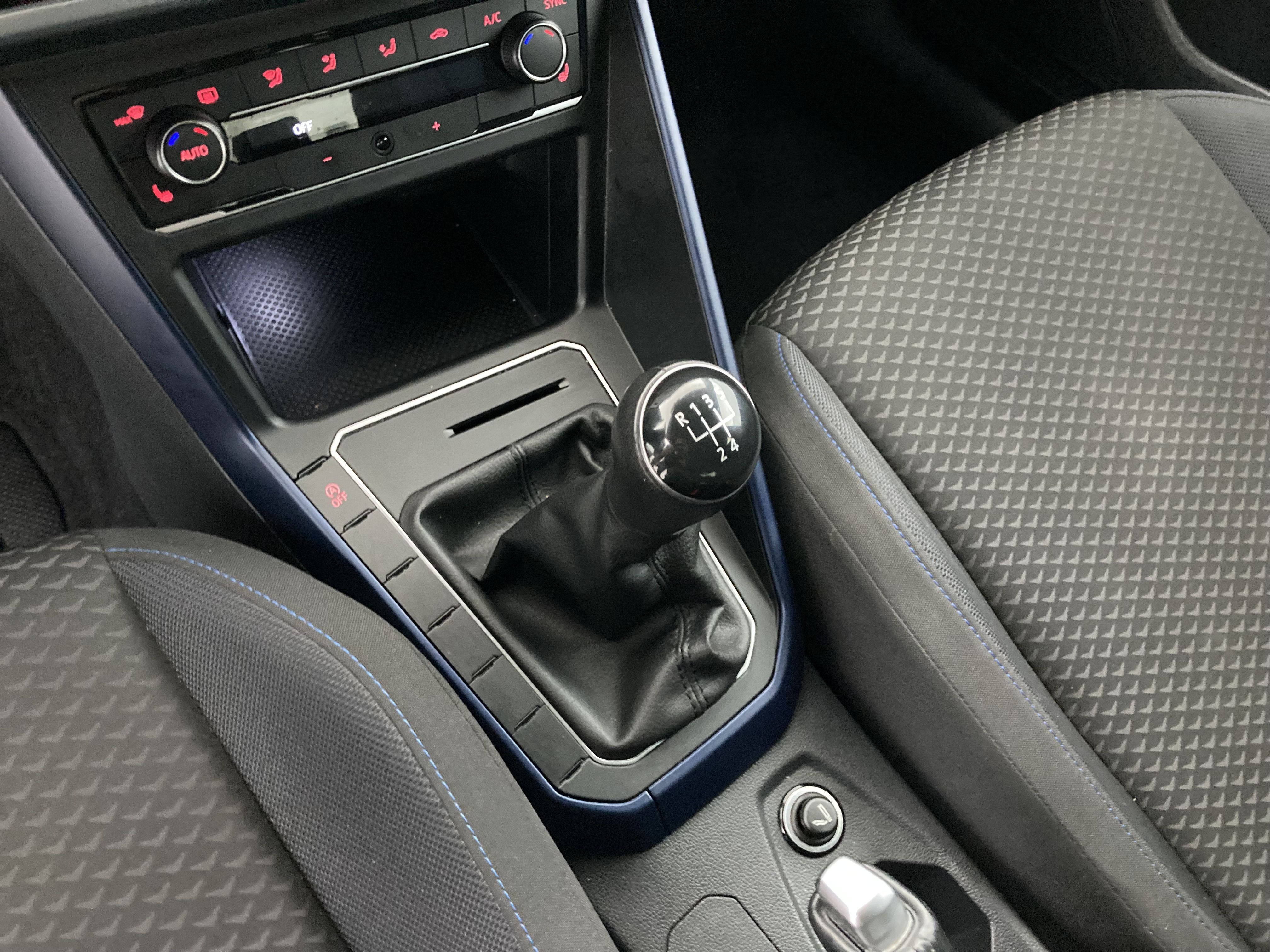 volkswagen polo united 1.0 TSI 95 2020 energetic orange metallic 14